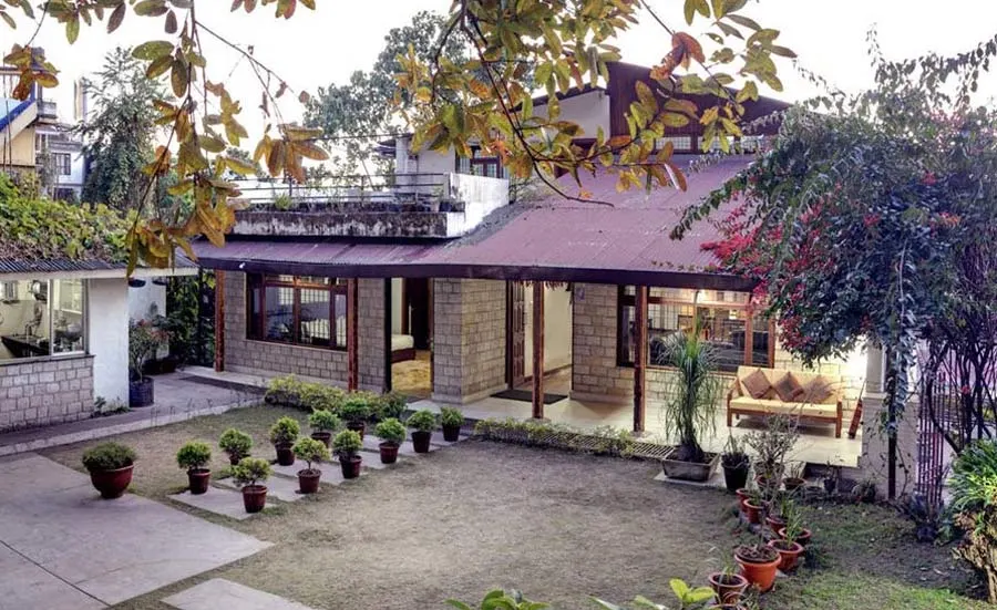 The charming Temi Tea House.