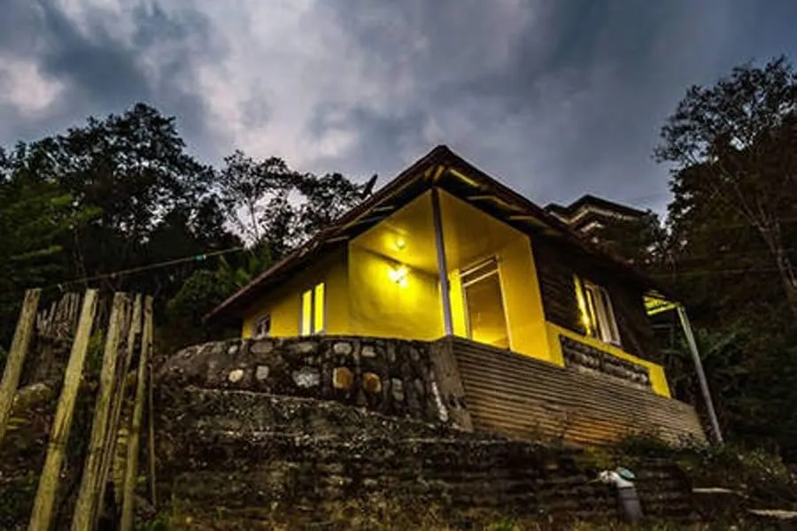 The mesmerising view of mountains and valleys from the cosy cottages.